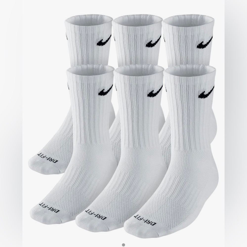 New LARGE NIKE SOCKS